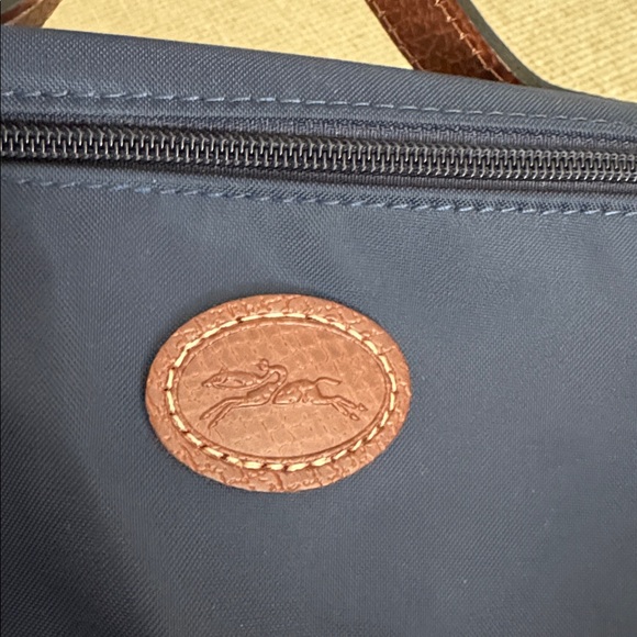 Longchamp - Picture 2 of 9